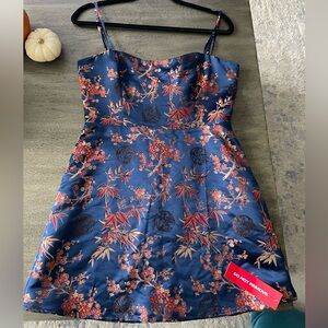 Réalisation Par Emilie Dress